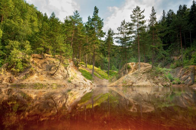 Kolorowe Jeziorka w Rudawach Janowickich