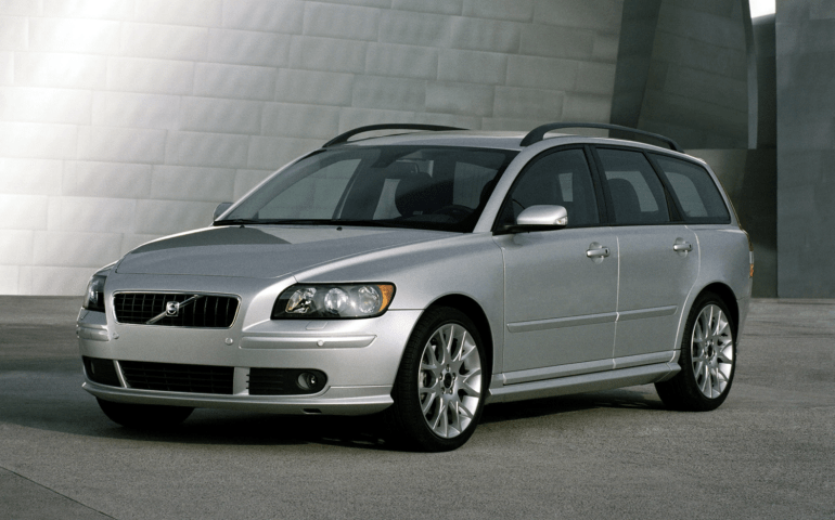 Rodzinne kombi Volvo V50